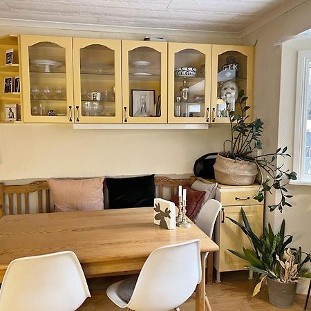 Holiday Home Ingaroe V Gronskan Экстерьер фото